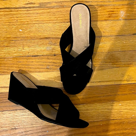 Old Navy Shoes - Old navy black suede wedge sandal size 8 $10